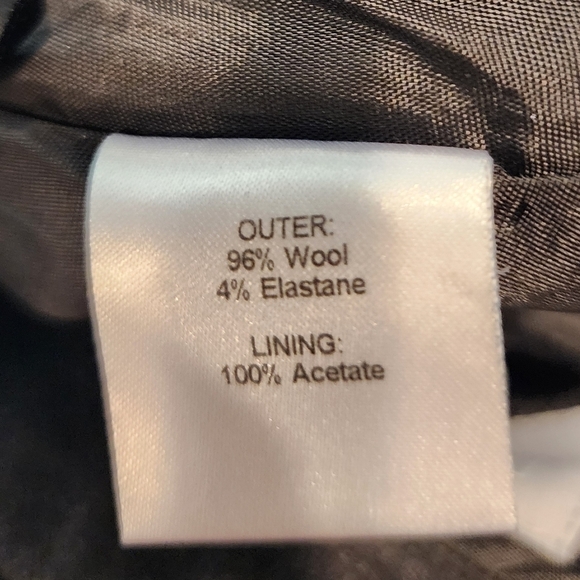 Pure Black Wool Skirt 6 Mini - Picture 2 of 8